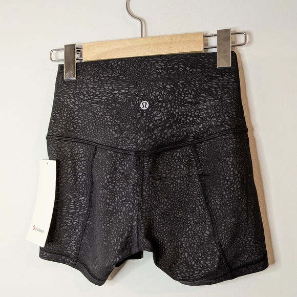 lululemon athletica Pants - Lululemon high rise align shorts size 4
